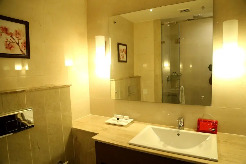 Джаландхар: OYO 1394 Ambassador Hotel