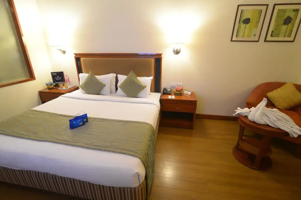Мадурай: OYO 1929 Hotel Royal Court