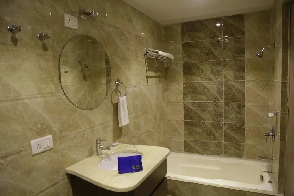 Ранчи: OYO 1545 Hotel Shivani International