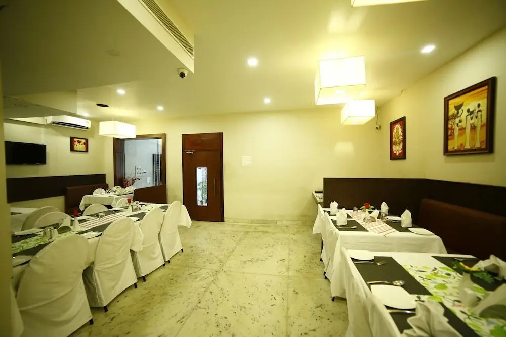 Пудучерри: OYO 1456 Hotel Raj Classic Inn
