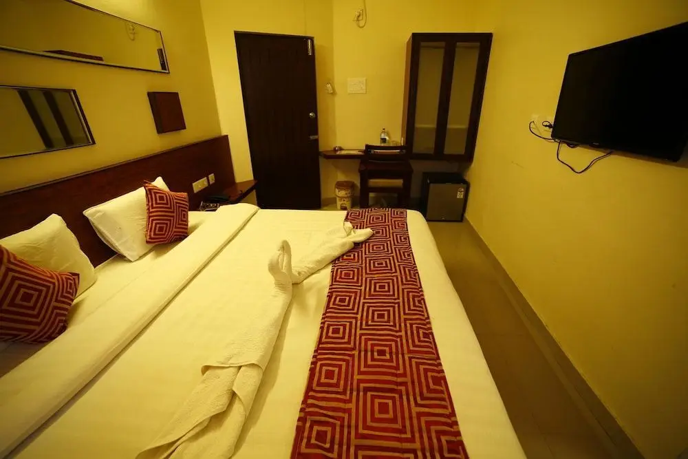 OYO 1456 Hotel Raj Classic Inn — фото 1