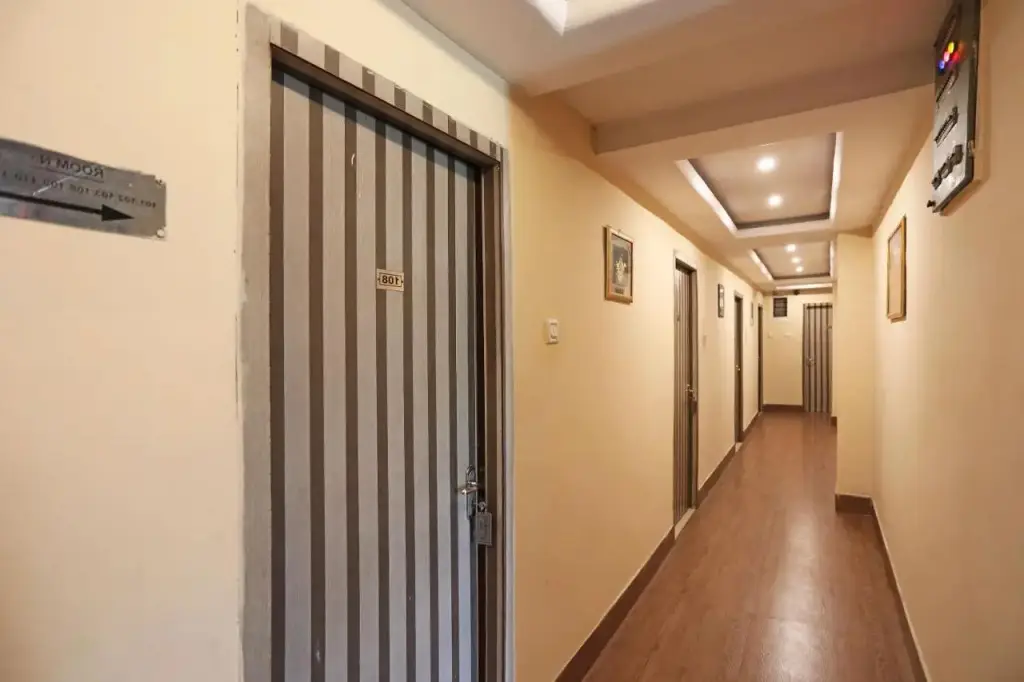 Ранчи: OYO Premium Station Road Ranchi