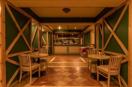 Nahar Nilgiris Hotel — фото 1