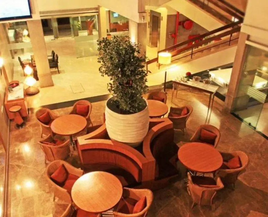Пуна: Hotel Woodland