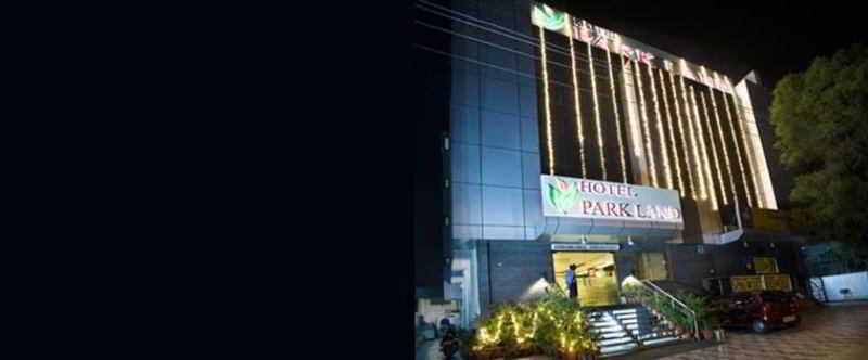 Hotel Parkland Kalkaji — фото 1