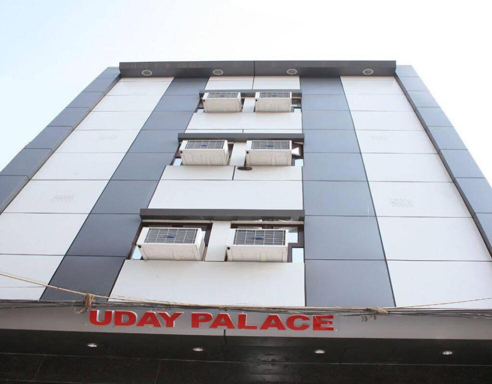 Нью-Дели: Uday Palace