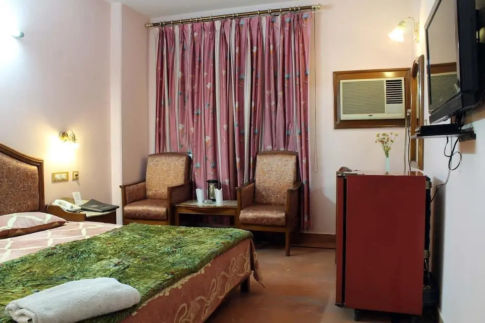 Нью-Дели: Hotel Park View