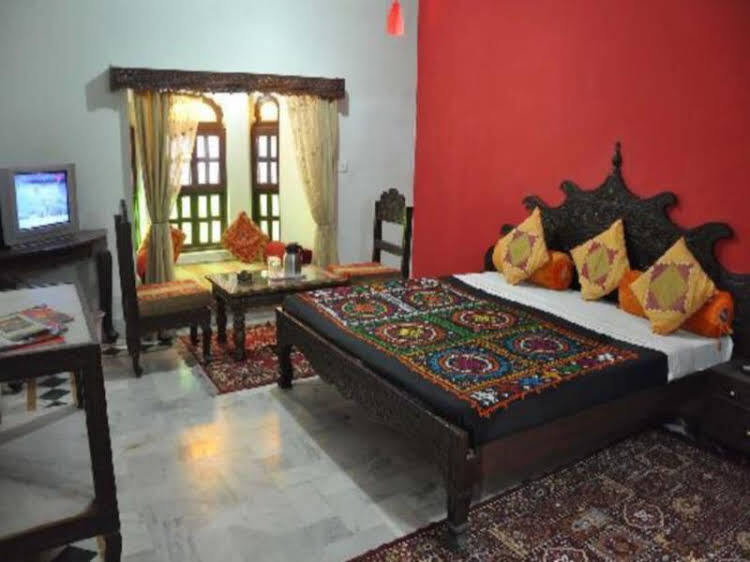 Hotel Royal Villa Jaisalmer — фото 1