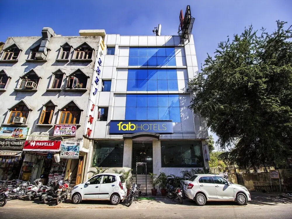 FabHotel Sehej Inn Karol Bagh — фото 1
