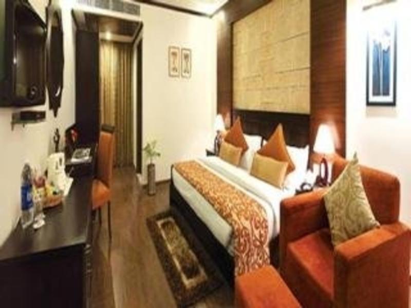 Наинитал: Clarks Inn Corbett Resort & SPA Corbett