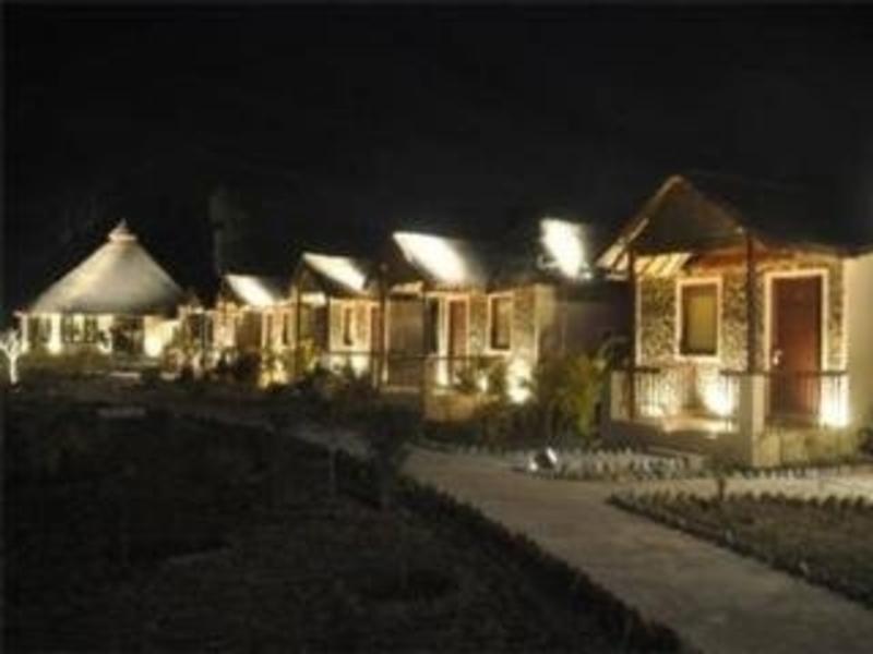 Clarks Inn Corbett Resort & SPA Corbett — фото 1