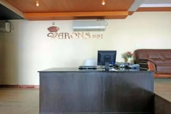 Бангалор: FabHotel Barons Inn Jayanagar