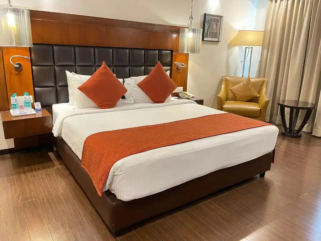 Какинада: Hotel Paradigm Sarovar Portico Kakinada