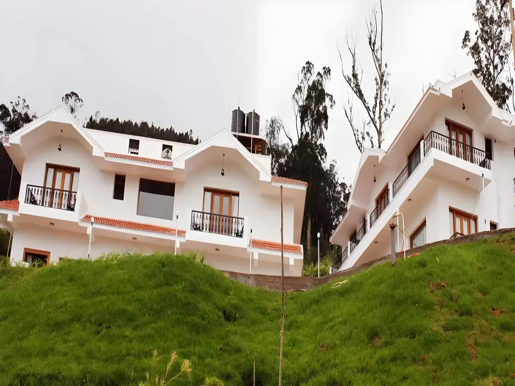 Ути: Berry Hills Resort
