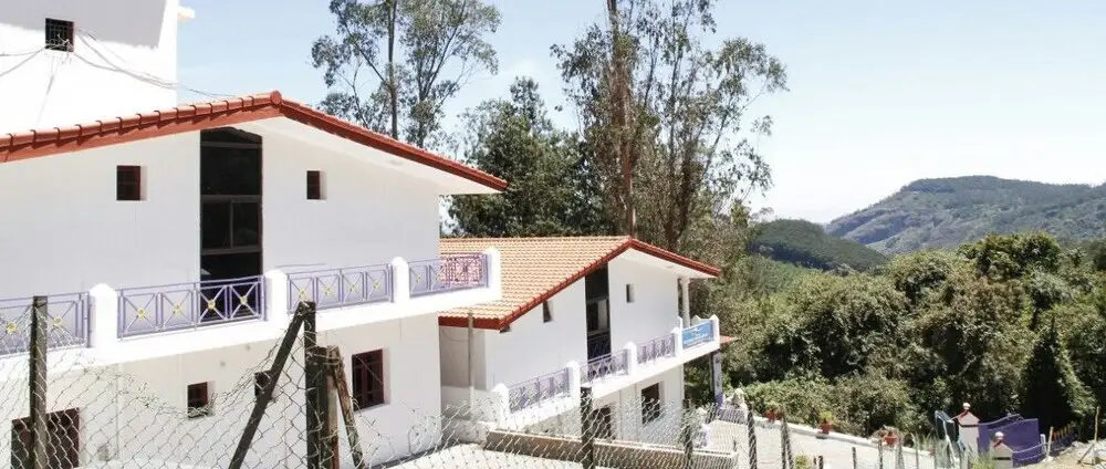 Ути: RJ Inn Ooty