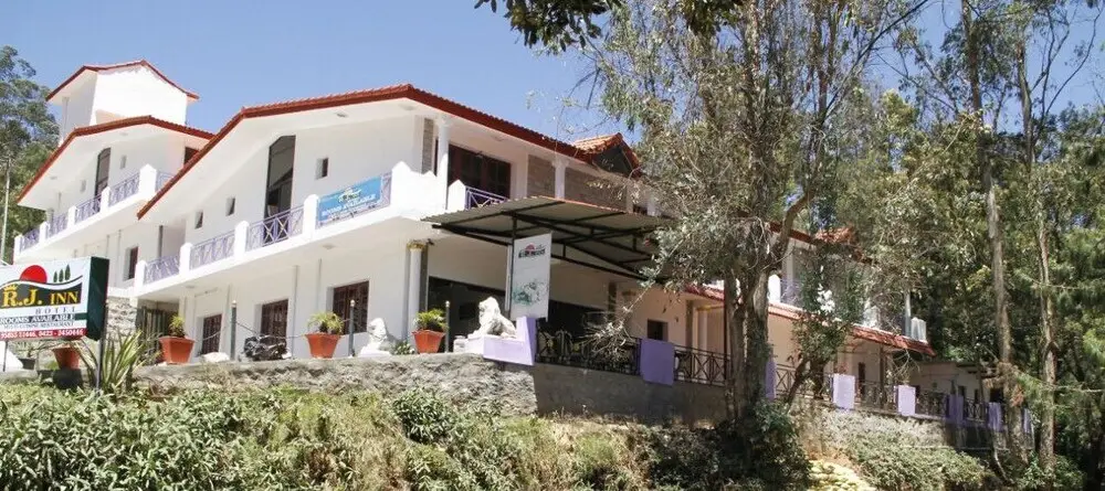 Ути: RJ Inn Ooty