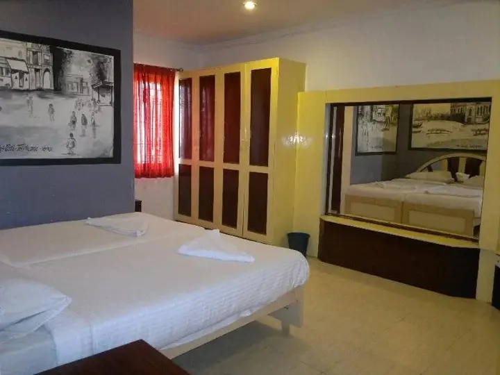 Ченнаи: Hotel Kensington