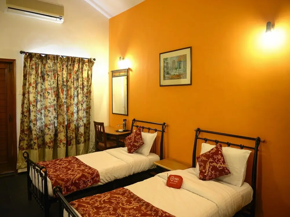Кандолим: OYO 438 near Candolim Beach