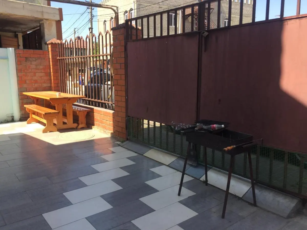 Анапа: Guest House Aura