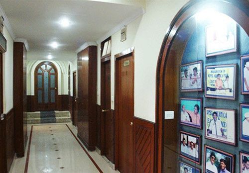 Колката: Hotel East Palace