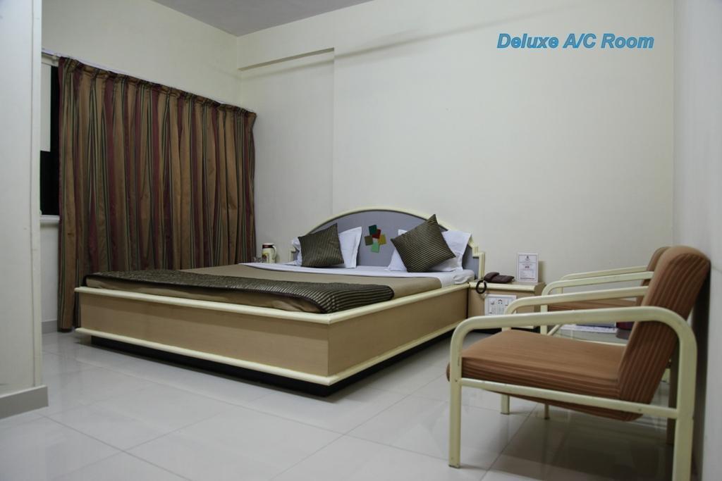 Раджкот: Aditya Hotel