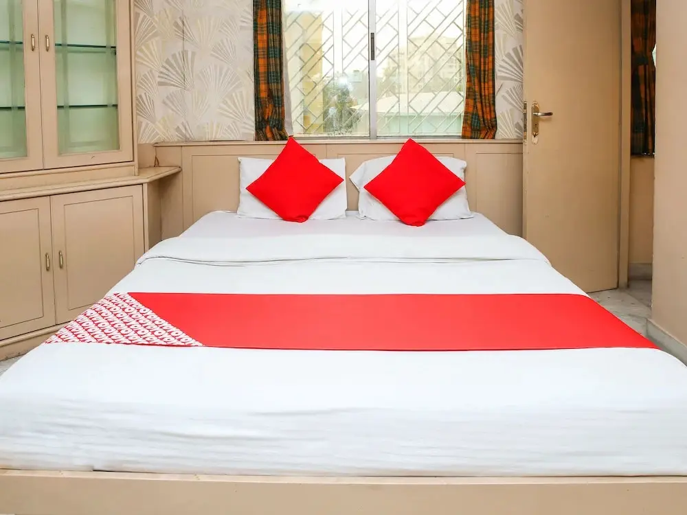 Колката: OYO 2871 Hotel Ratnakar Inn