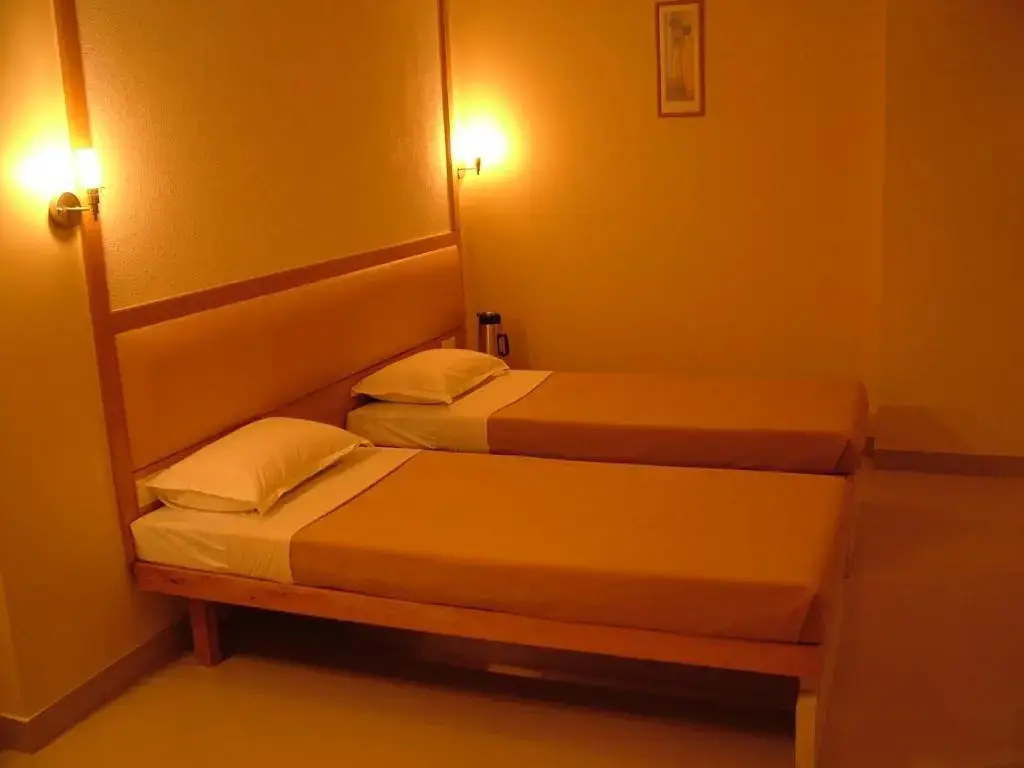 Солапур: Hotel City Park
