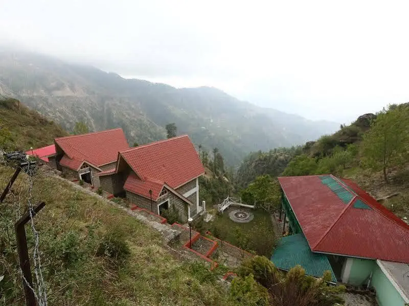 Куфри: V Resorts-Narkanda Cottage