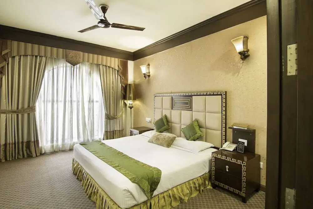 Нью-Дели: The Royce Hotel