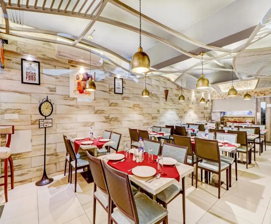 Шиккамагалуру: Maharaja INN Chikmagalur