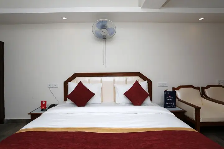 Массури: Hotel Raj Deluxe