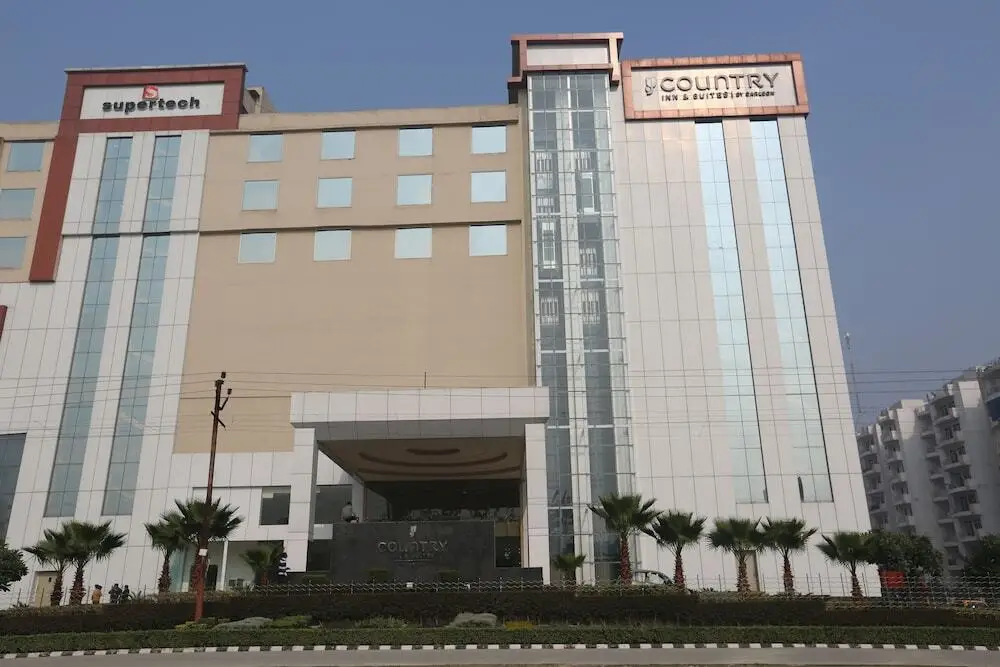 Country Inn and Suites By Carlson Meerut — фото 1
