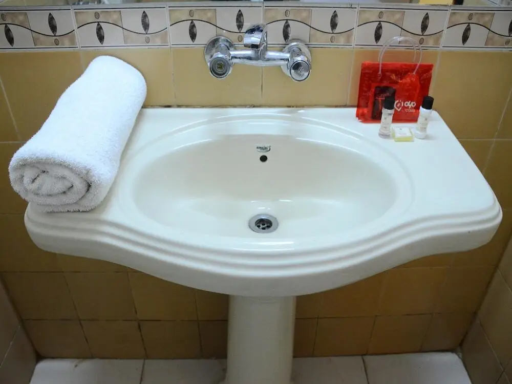 Лонавала: OYO 7647 Hotel Lions Den