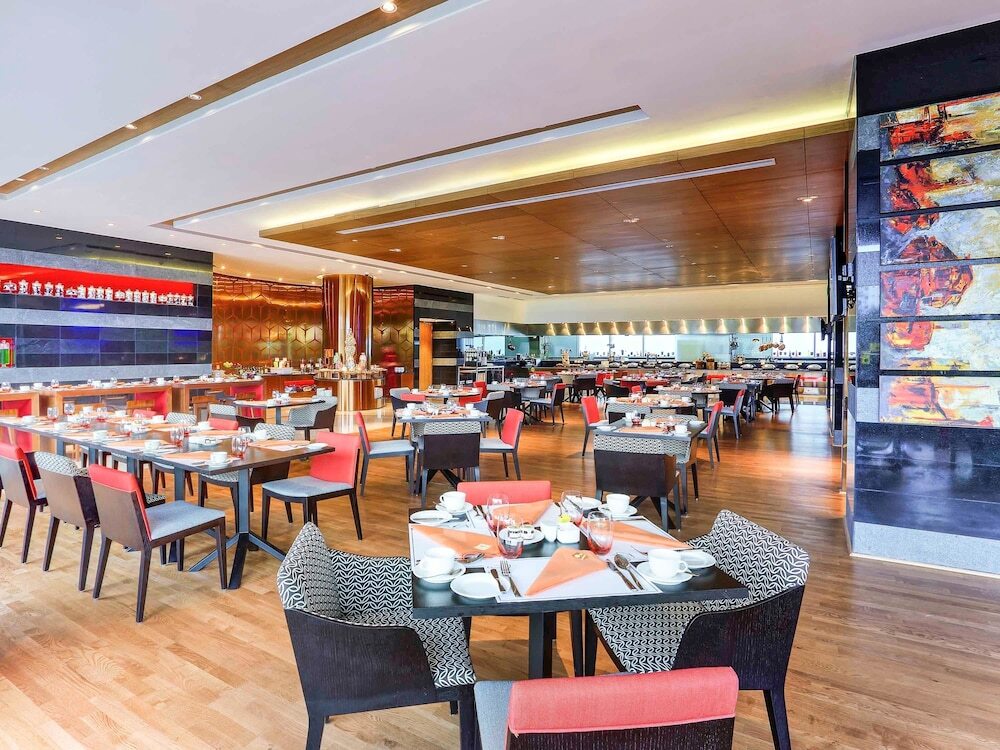 Ченнаи: Novotel Chennai Sipcot