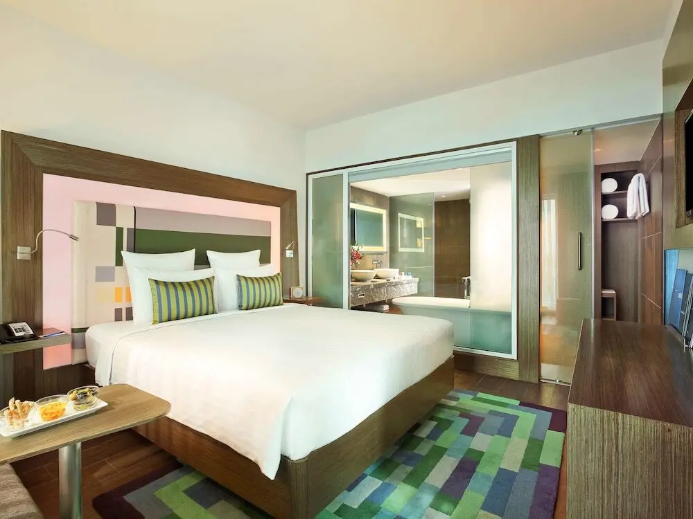 Ченнаи: Novotel Chennai Sipcot