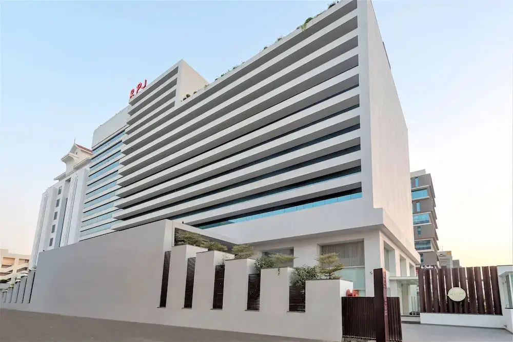 Раджкот: RPJ Hotel Rajkot