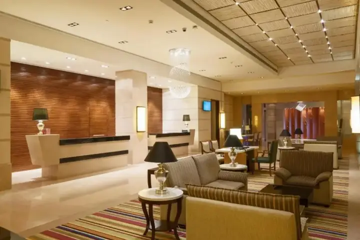 Солапур: Balaji Sarovar Premiere Solapur