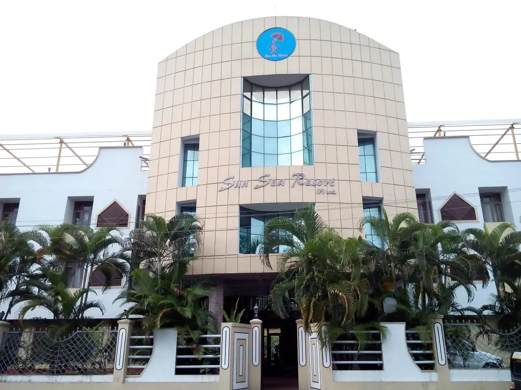 Sun Sea Resort — фото 1