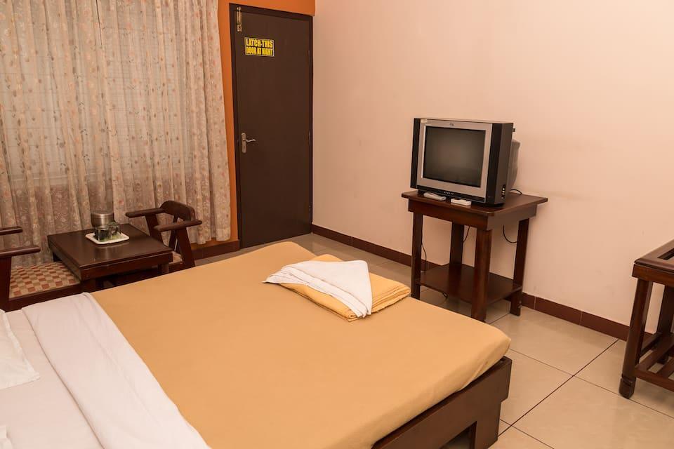 Мангалур: Woodside - The Business Class Hotel