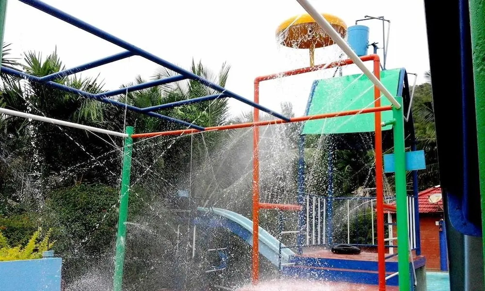 Кушалнагар: Coorg Jungle Kids Boutique Resort