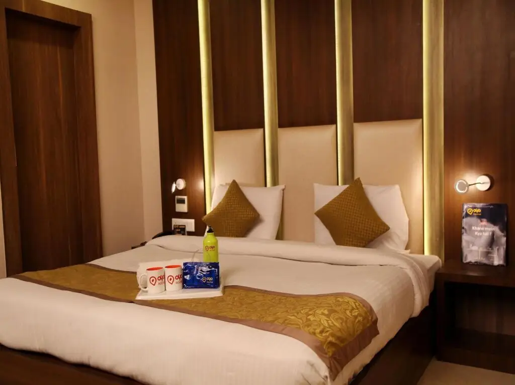Праяградж: Hotel Ajay International
