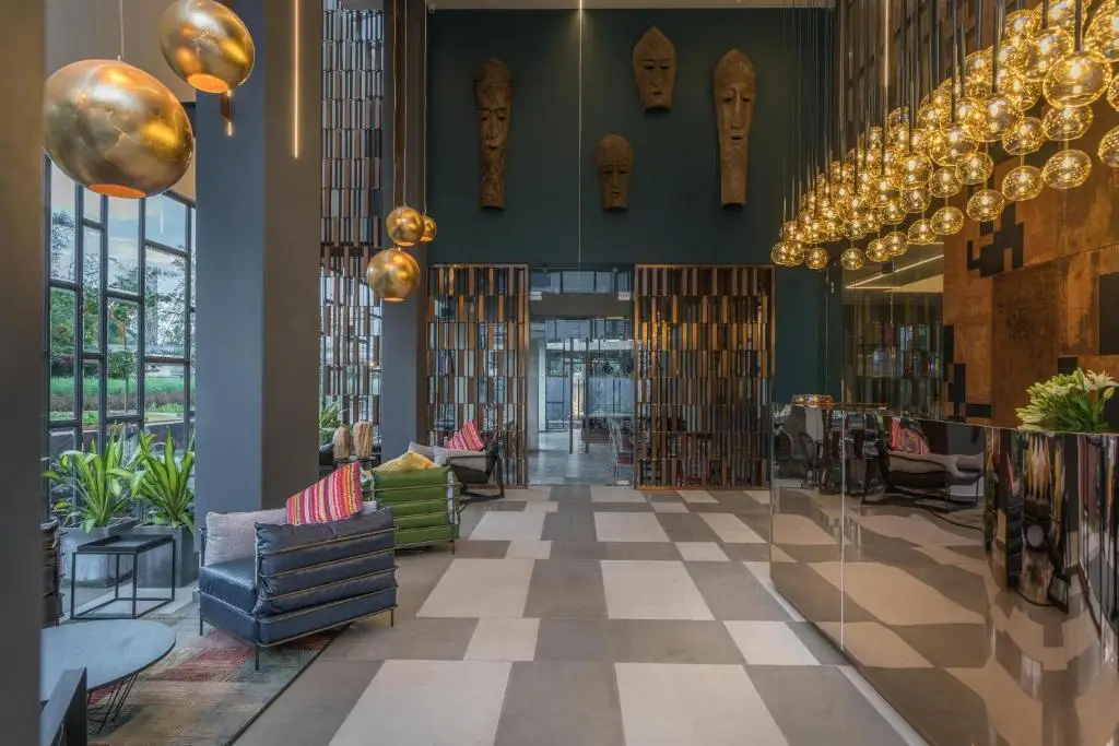 Хидерабад: OYO Premium Hyderabad Whitefield
