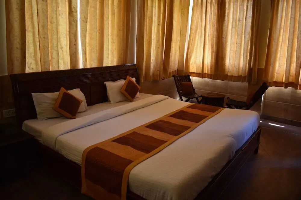 Амбер: RG Palace Jaipur