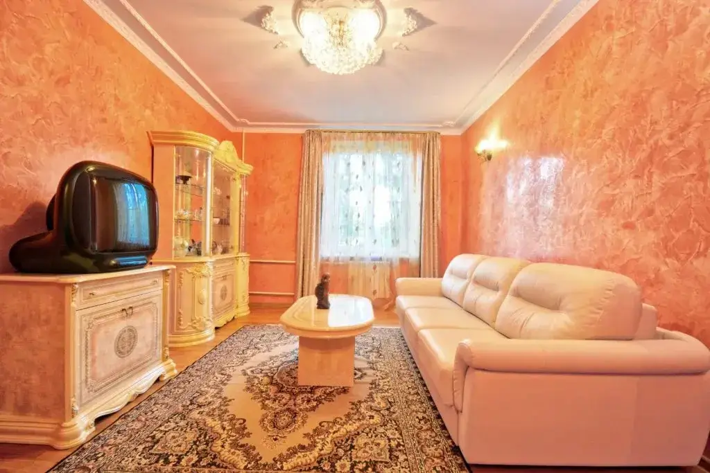 Москва: Apartamentyi V Venetsianskom Stile / Luxury Suite
