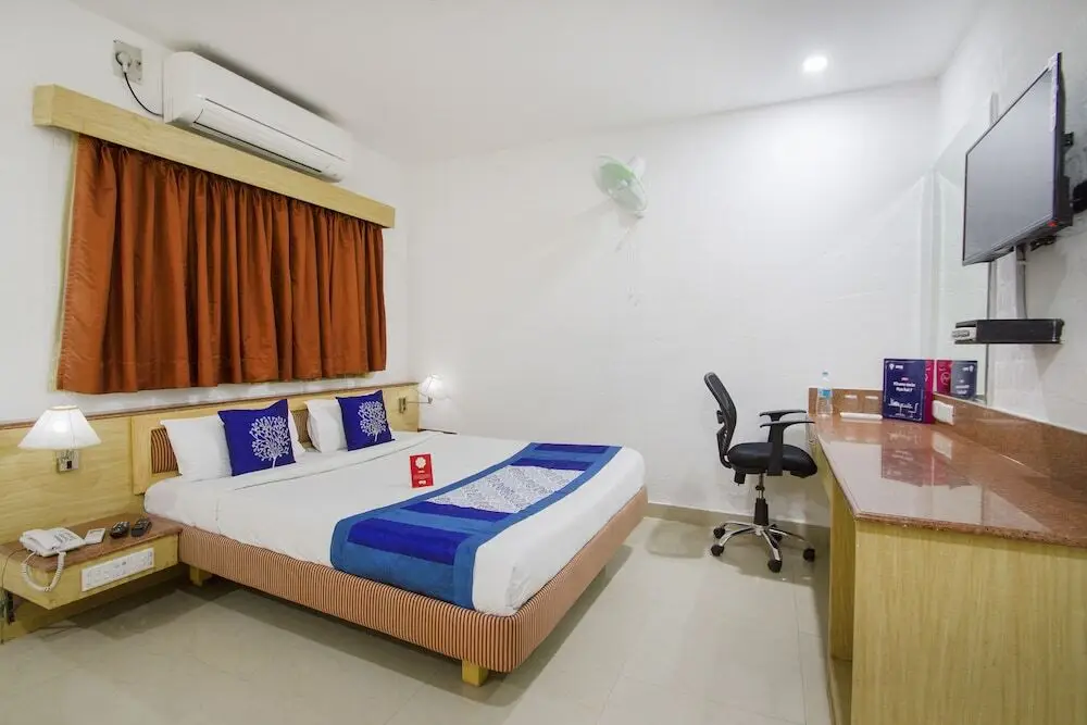 Хидерабад: Capital O 10209 Comfort Inn
