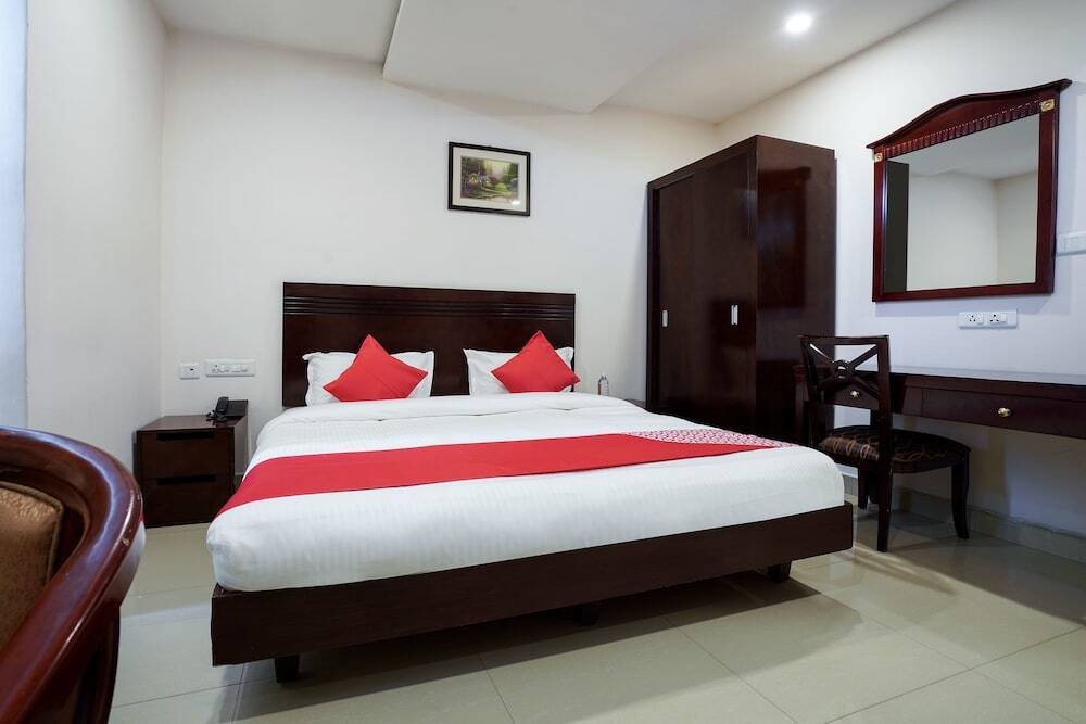 Хидерабад: Hotel Swagath Residency Kondapur