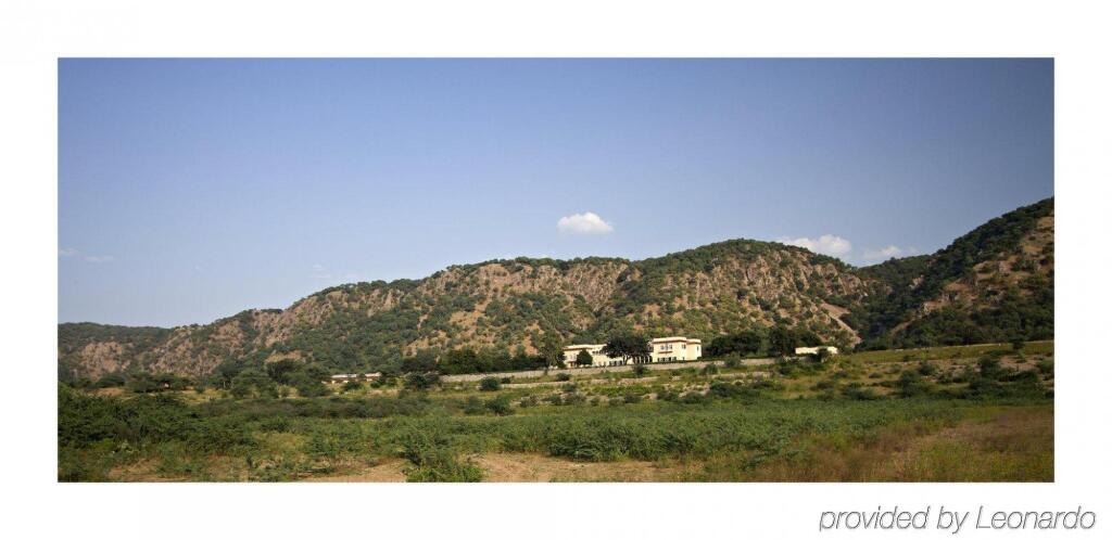 Сикар: The Gateway Ramgarh Lodge