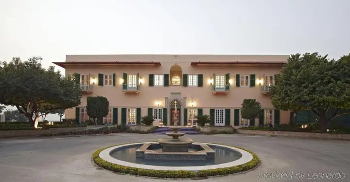 Сикар: The Gateway Ramgarh Lodge
