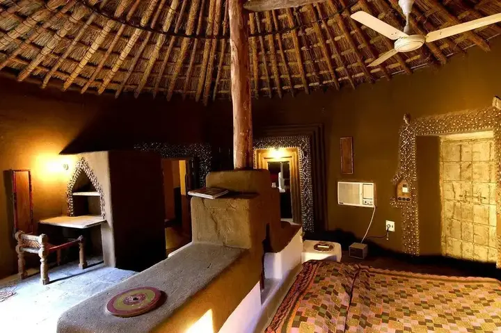 Навалгарх: Desert Resort Mandawa