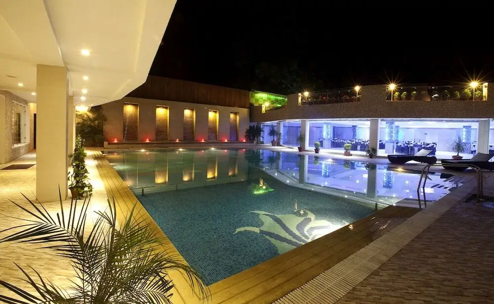 Катра: Hotel Asia Jammu Tawi